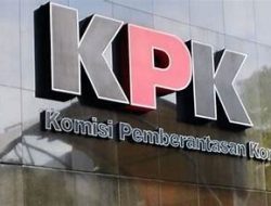 KPK Geledah Rumah Bobby Rizaldi
