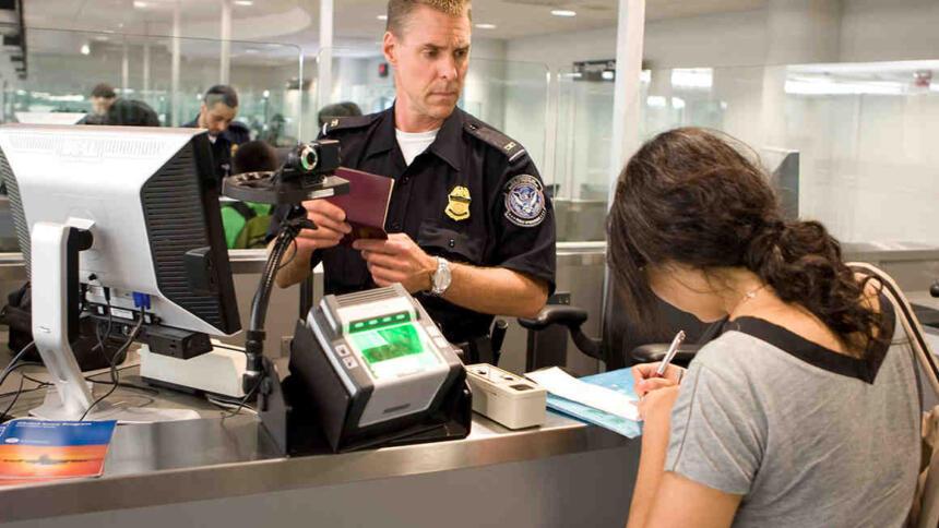 AS Batasi Masa Tinggal Visa Pelajar Asing