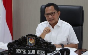 Menteri-Dalam-Negeri-Mendagri-Tito-Karnavian