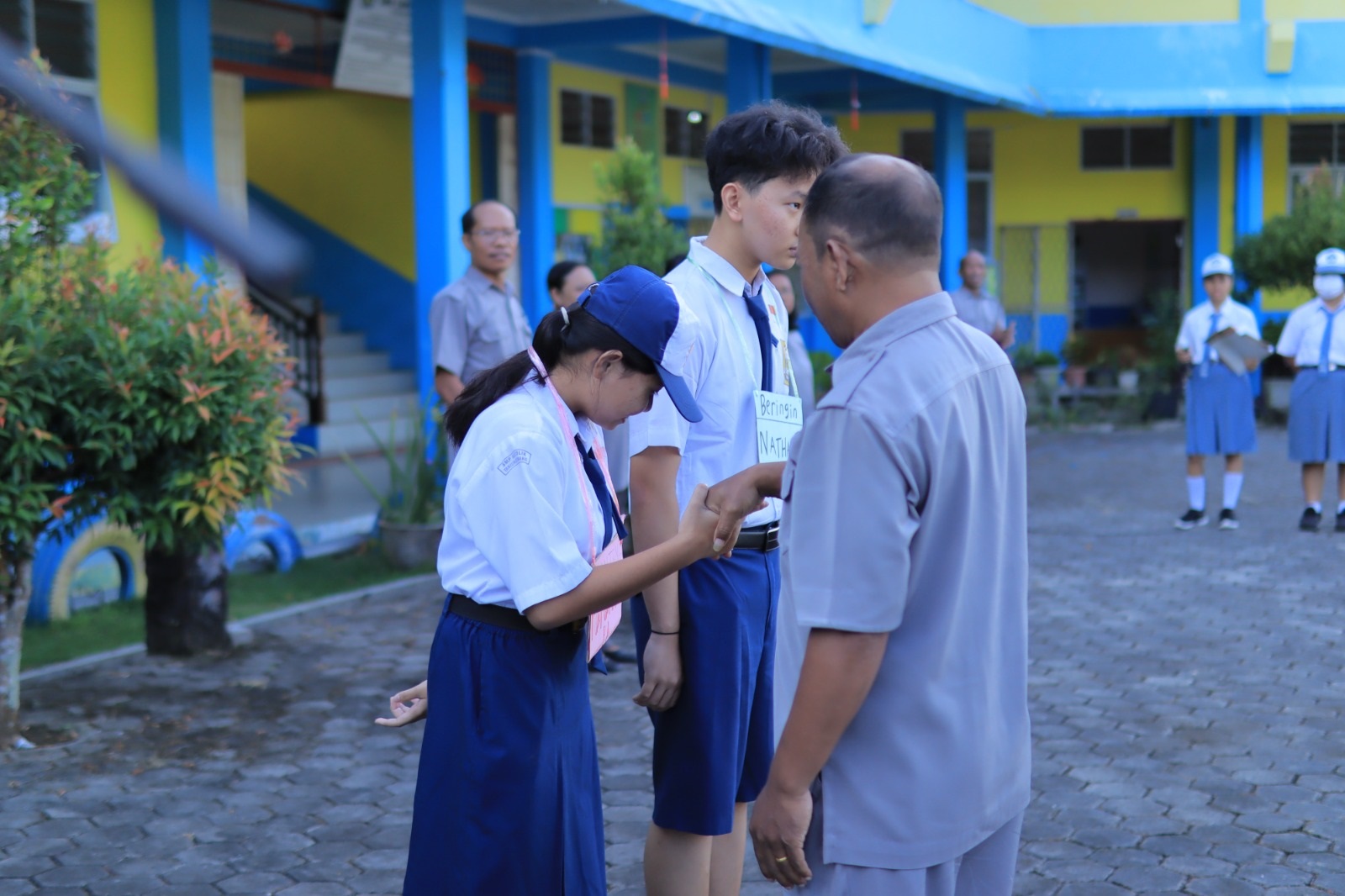Cuma 7 Siswa, Nasib SMP Ini Jadi Sorotan
